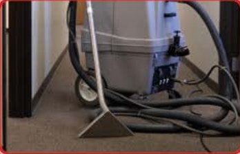 Hot water extraction in progress